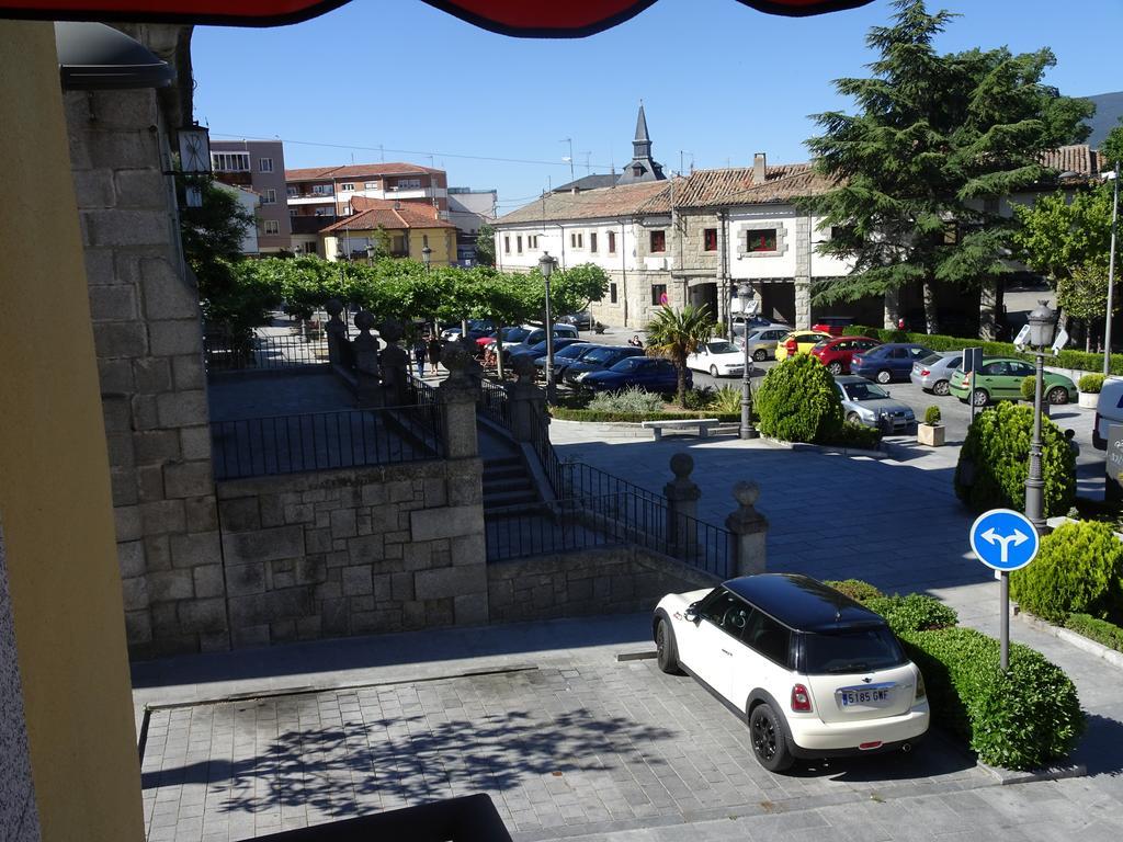 Hostal Gonzalez Guadarrama Exterior photo